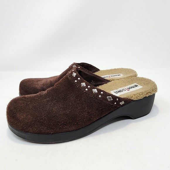 Minnetonka Womens Brown Suede Slip On Mules Clogs Size 9 Studded Felt Lined - Picture 4 of 8